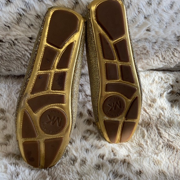 MICHAEL Michael Kors gold flats good condition size 9 - Picture 2 of 9